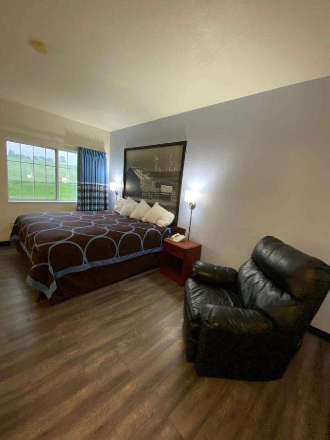 Super 8 By Wyndham Ida Grove Hotel Luaran gambar