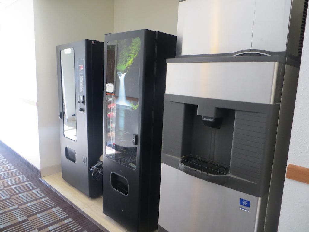 Super 8 By Wyndham Ida Grove Hotel Luaran gambar
